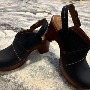 Women’s b.o.c dress shoes